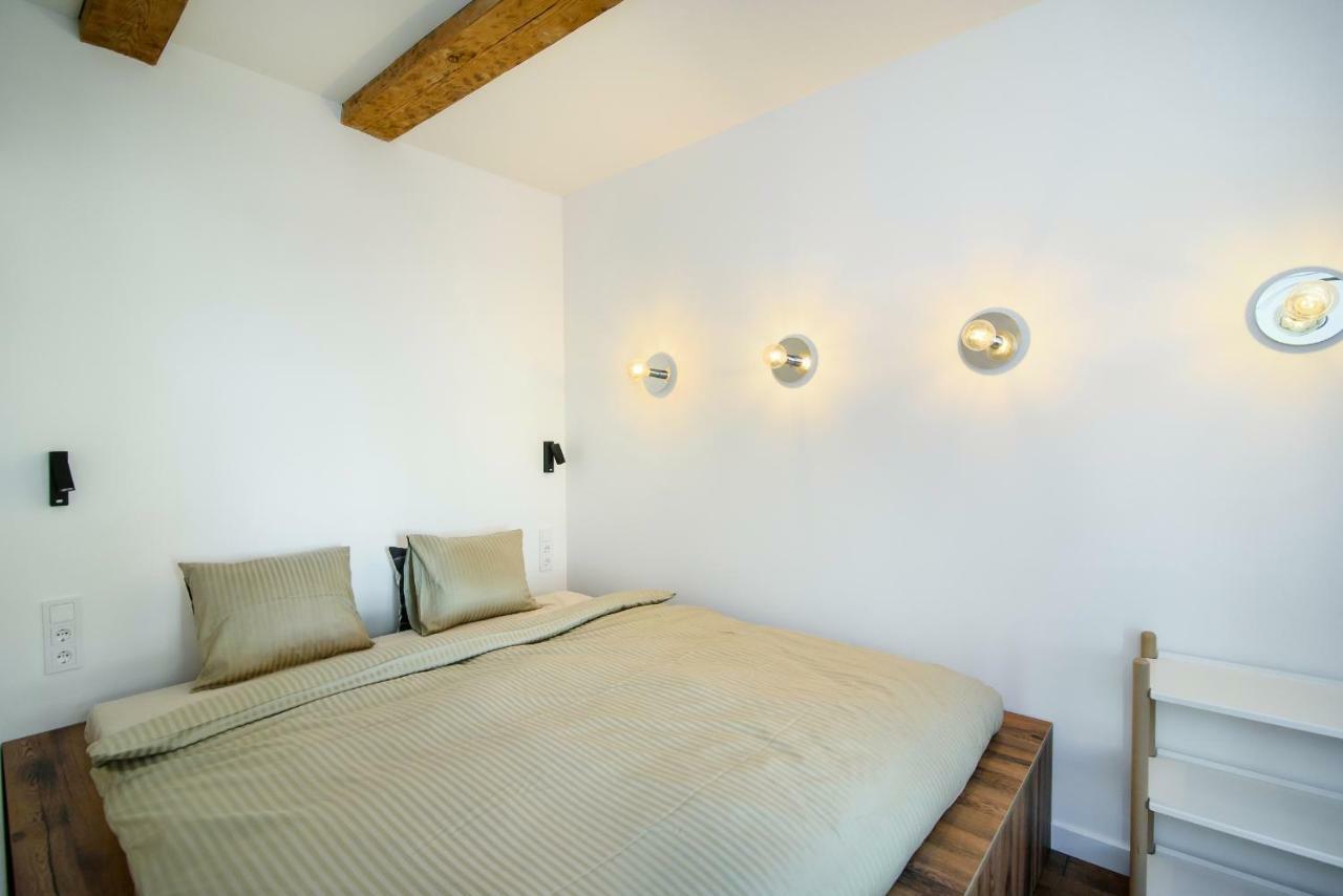 Stepono Apartment By Urban Rent VNO Exterior foto
